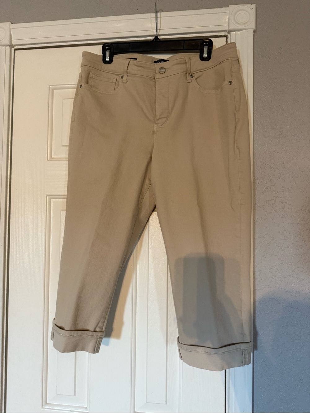 NYDJ Women’s Khaki Cropped Capri Jeans